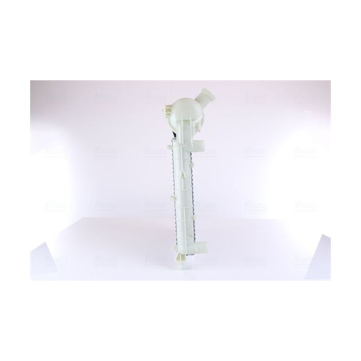 Radiatorius, variklio aušinimas NISSENS 61845