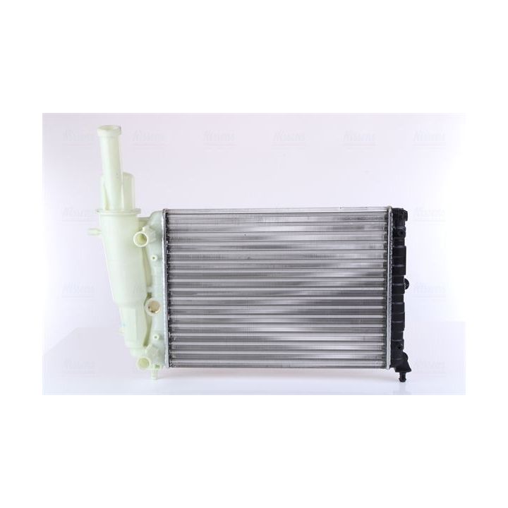 Radiatorius, variklio aušinimas NISSENS 61856
