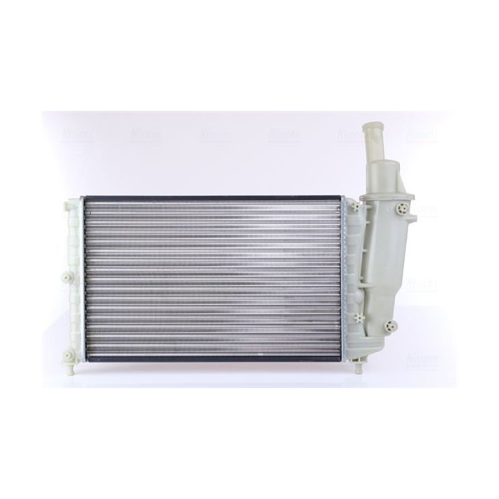 Radiatorius, variklio aušinimas NISSENS 61857