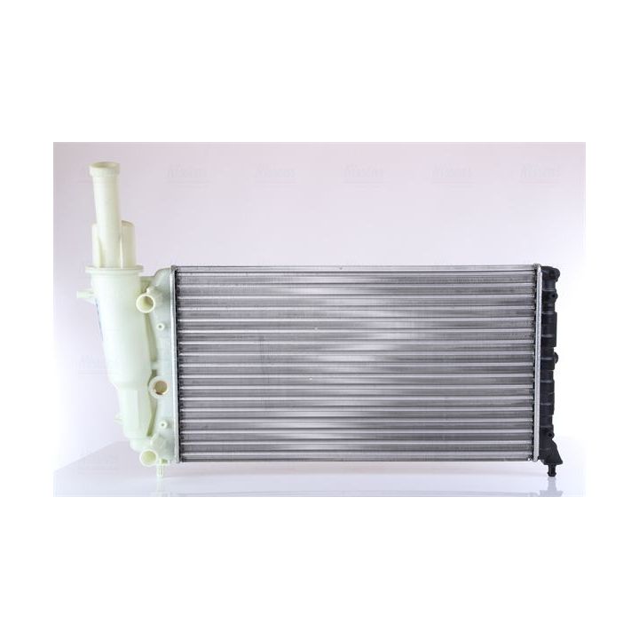 Radiatorius, variklio aušinimas NISSENS 61858