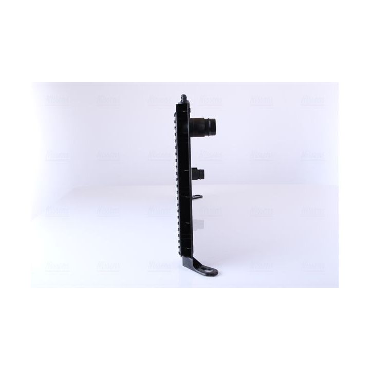 Radiatorius, variklio aušinimas NISSENS 61883A