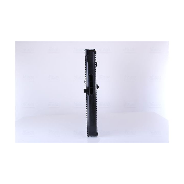 Radiatorius, variklio aušinimas NISSENS 61975