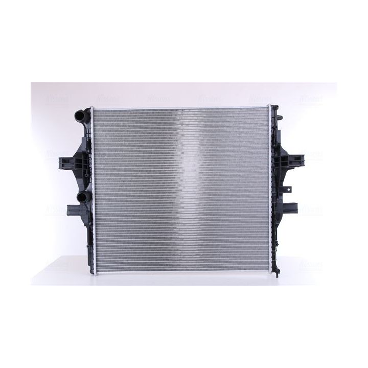 Radiatorius, variklio aušinimas NISSENS 61989