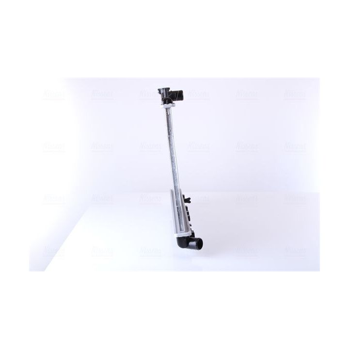 Radiatorius, variklio aušinimas NISSENS 622971