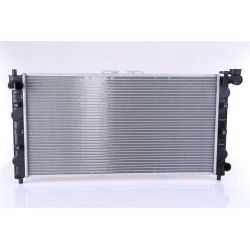 Radiatorius, variklio aušinimas NISSENS 62382A