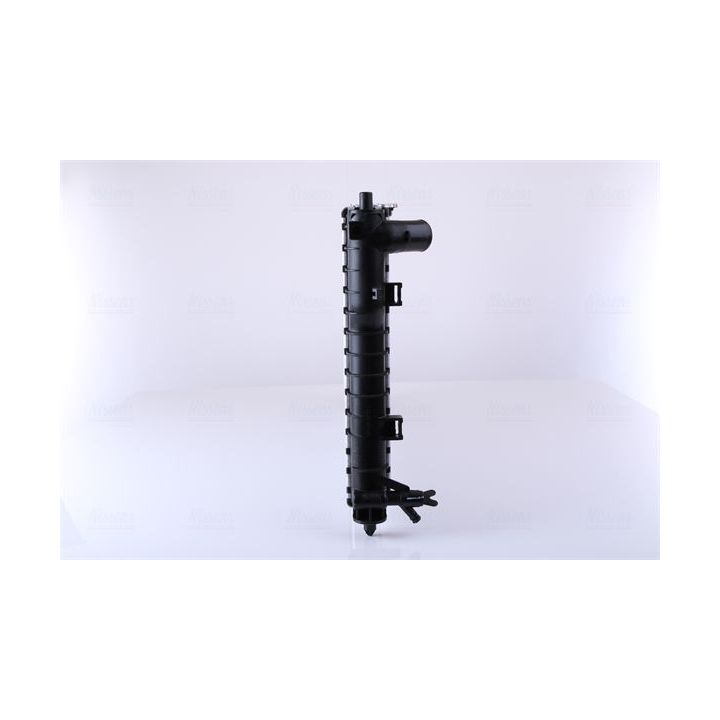 Radiatorius, variklio aušinimas NISSENS 62392A