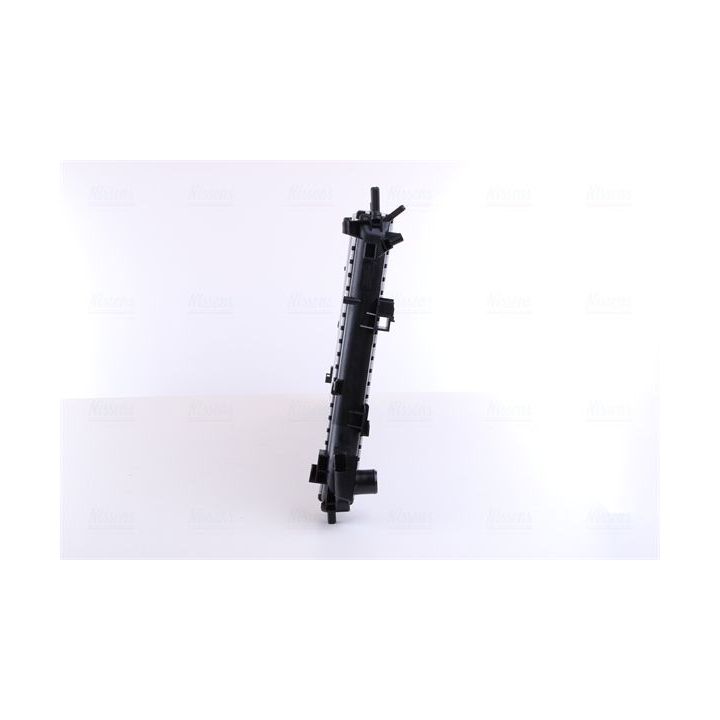 Radiatorius, variklio aušinimas NISSENS 63022A