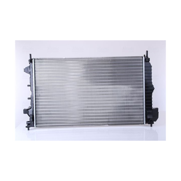 Radiatorius, variklio aušinimas NISSENS 63113A