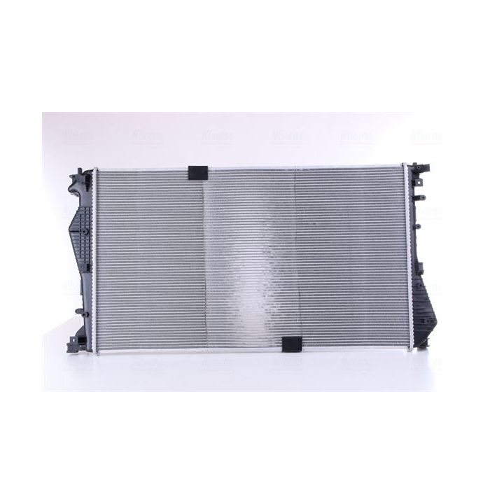 Radiatorius, variklio aušinimas NISSENS 63124