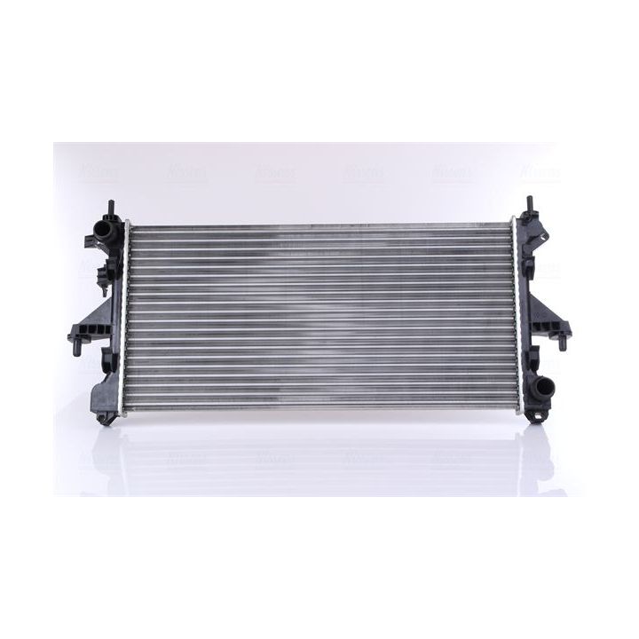 Radiatorius, variklio aušinimas NISSENS 63568