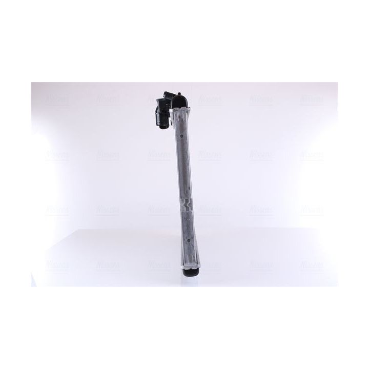 Radiatorius, variklio aušinimas NISSENS 636003