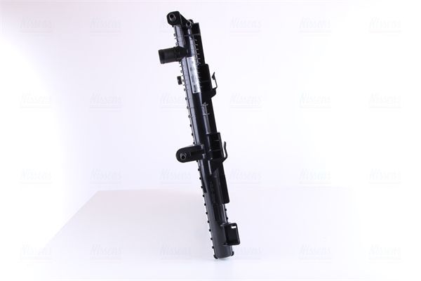 Radiatorius, variklio aušinimas NISSENS 637606