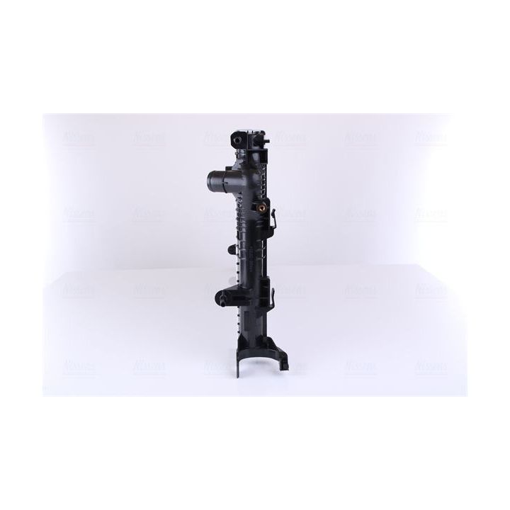 Radiatorius, variklio aušinimas NISSENS 637607