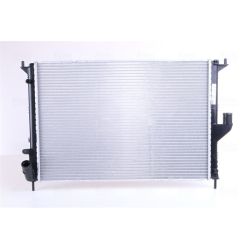 Radiatorius, variklio aušinimas NISSENS 637612