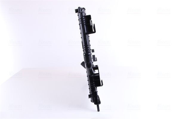 Radiatorius, variklio aušinimas NISSENS 637612