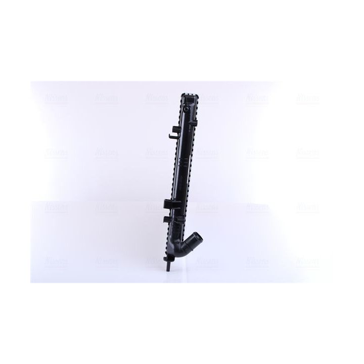 Radiatorius, variklio aušinimas NISSENS 637613