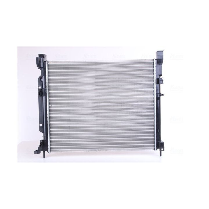 Radiatorius, variklio aušinimas NISSENS 637623