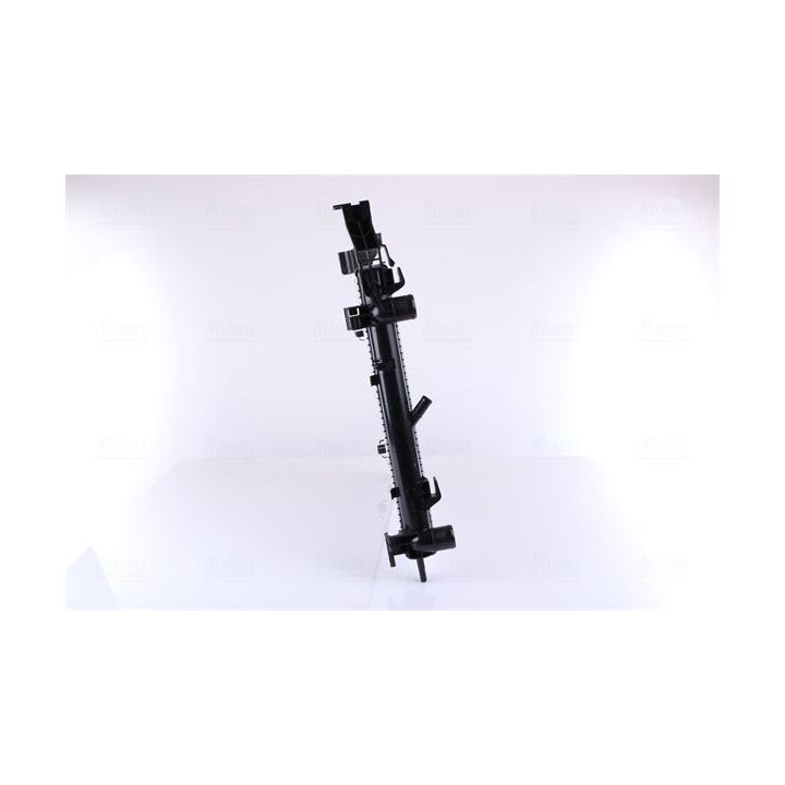 Radiatorius, variklio aušinimas NISSENS 637628
