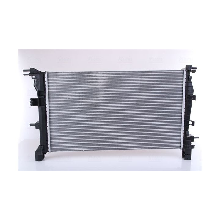 Radiatorius, variklio aušinimas NISSENS 637632