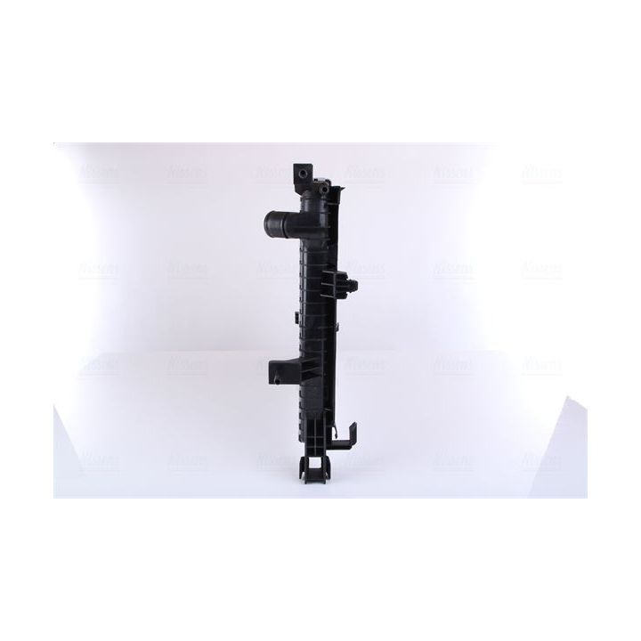 Radiatorius, variklio aušinimas NISSENS 637632