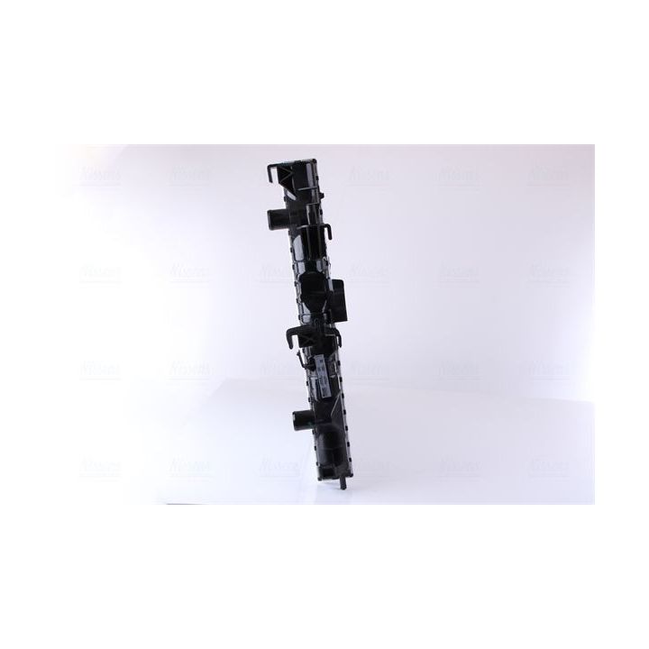 Radiatorius, variklio aušinimas NISSENS 637638