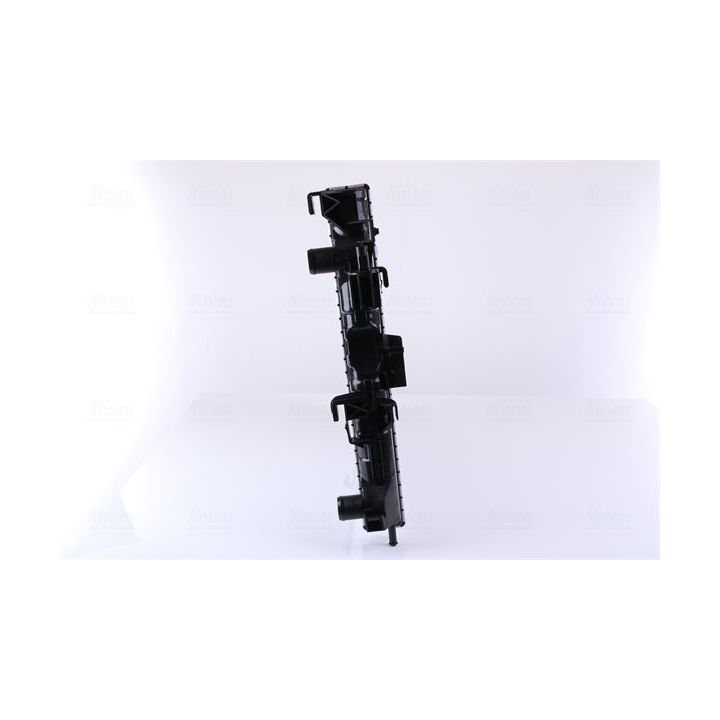 Radiatorius, variklio aušinimas NISSENS 637642