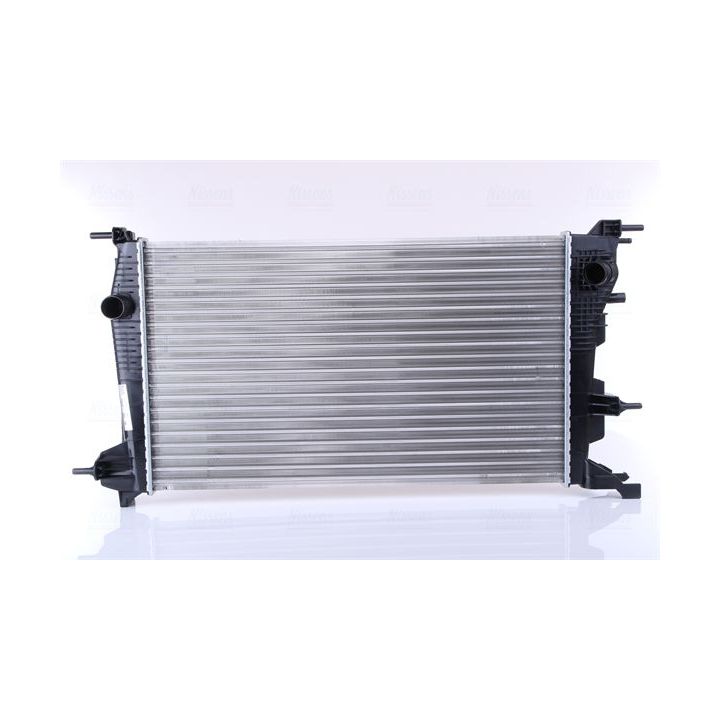 Radiatorius, variklio aušinimas NISSENS 637647