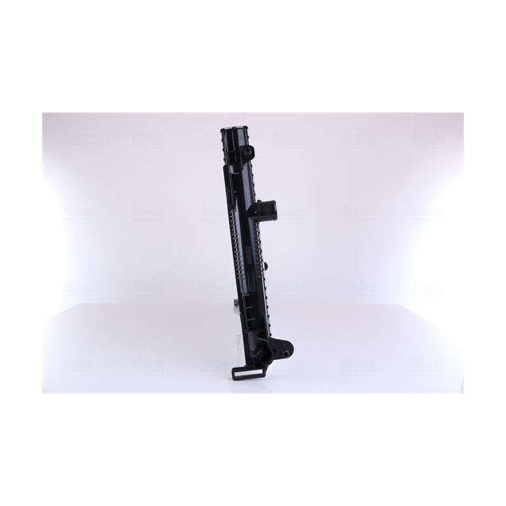 Radiatorius, variklio aušinimas NISSENS 637648