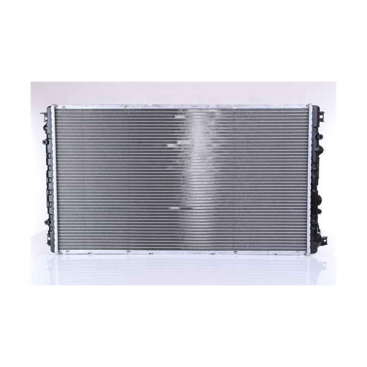 Radiatorius, variklio aušinimas NISSENS 637652