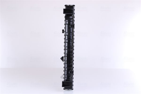 Radiatorius, variklio aušinimas NISSENS 637652