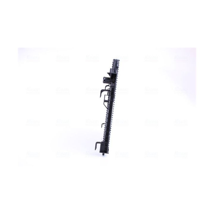 Radiatorius, variklio aušinimas NISSENS 637659