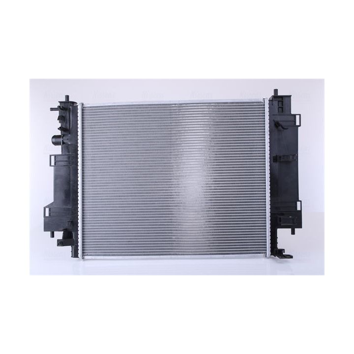 Radiatorius, variklio aušinimas NISSENS 637662