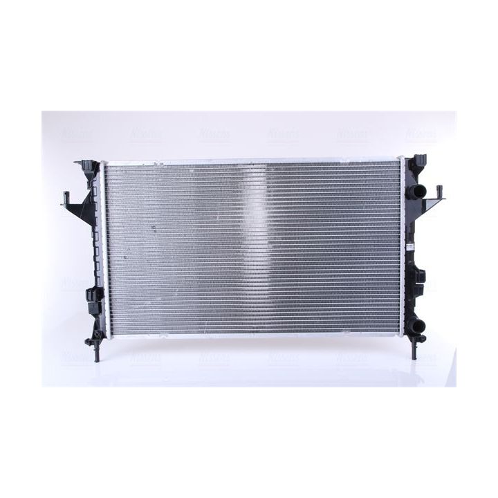 Radiatorius, variklio aušinimas NISSENS 637666