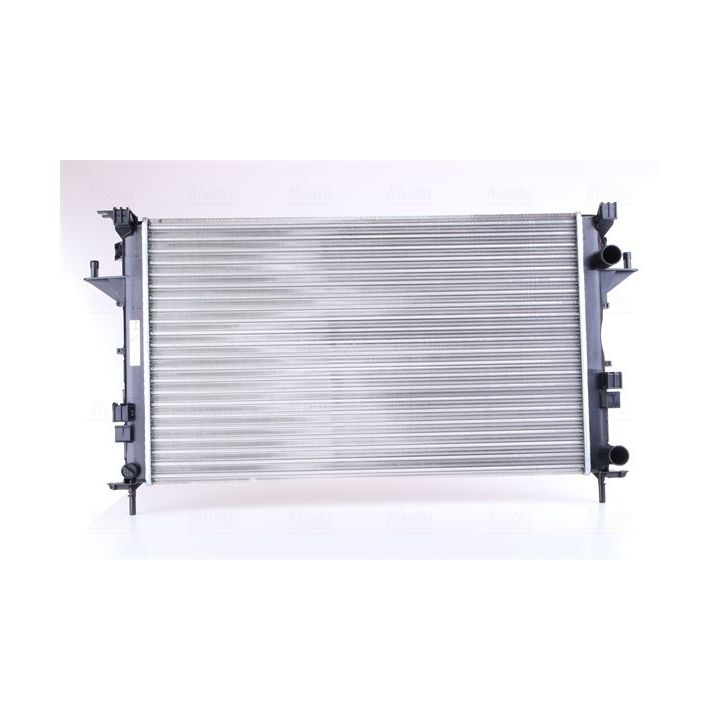 Radiatorius, variklio aušinimas NISSENS 63813