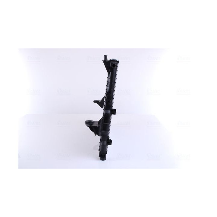 Radiatorius, variklio aušinimas NISSENS 63835A