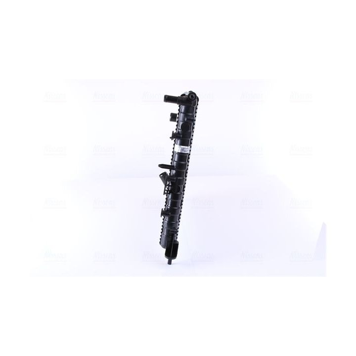 Radiatorius, variklio aušinimas NISSENS 63884