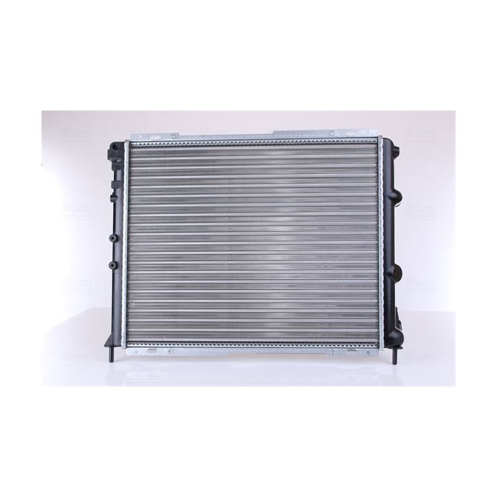 Radiatorius, variklio aušinimas NISSENS 63886