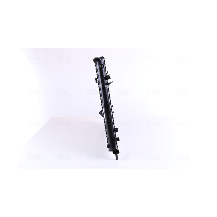 Radiatorius, variklio aušinimas NISSENS 63896A