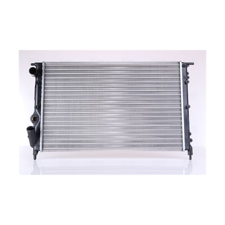 Radiatorius, variklio aušinimas NISSENS 63925