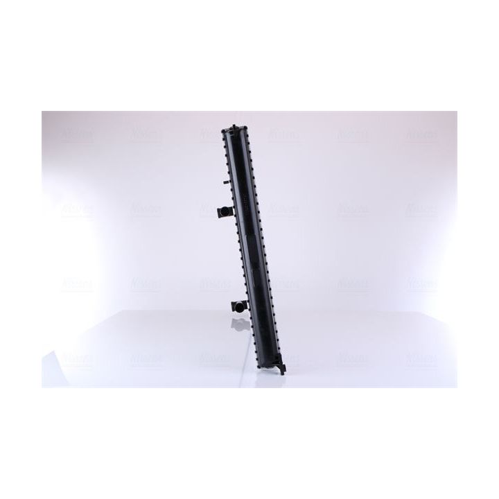 Radiatorius, variklio aušinimas NISSENS 63935A