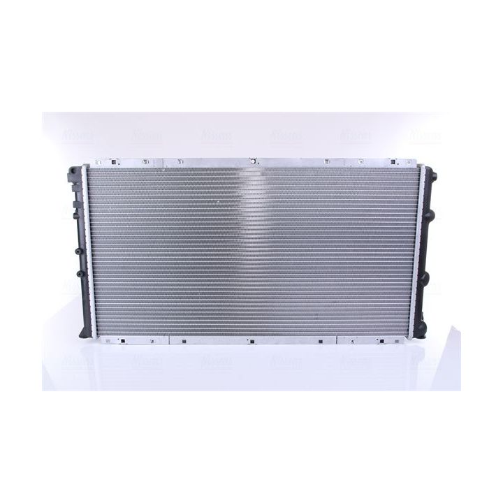 Radiatorius, variklio aušinimas NISSENS 63936A