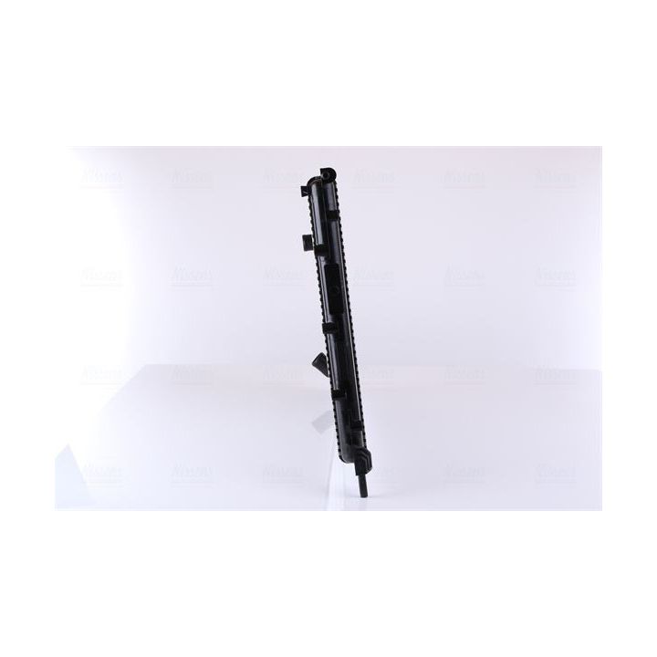 Radiatorius, variklio aušinimas NISSENS 639391