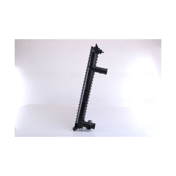 Radiatorius, variklio aušinimas NISSENS 63943A