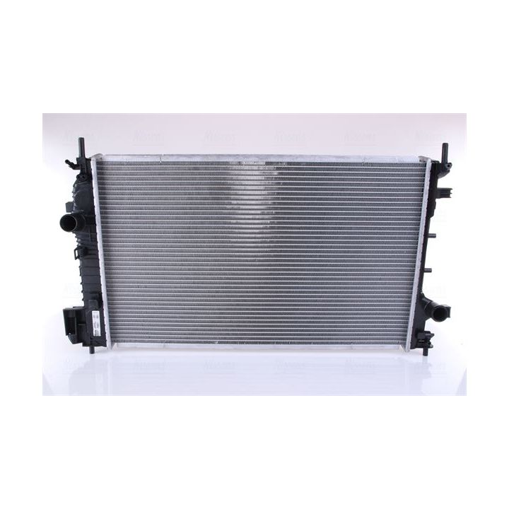 Radiatorius, variklio aušinimas NISSENS 640302