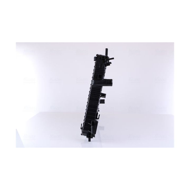 Radiatorius, variklio aušinimas NISSENS 640302