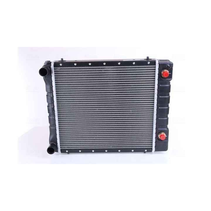 Radiatorius, variklio aušinimas NISSENS 64328