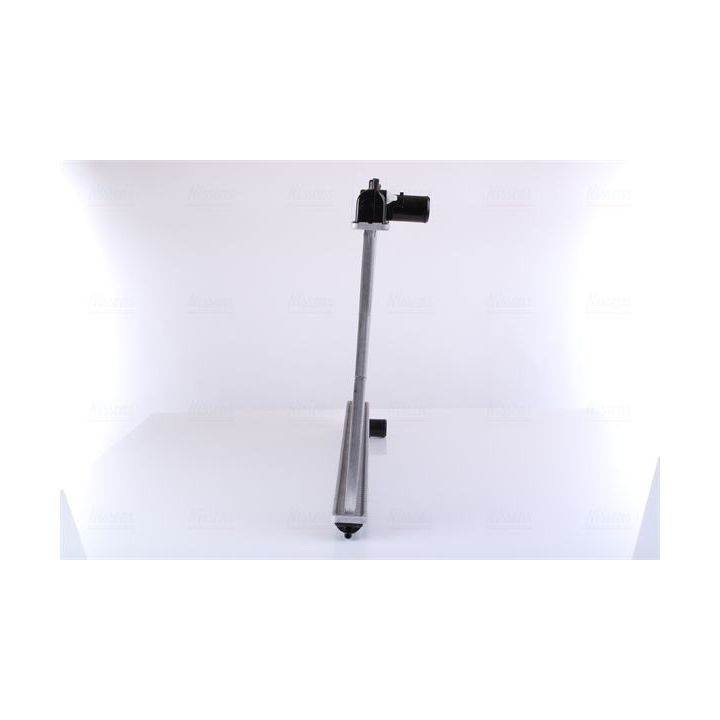 Radiatorius, variklio aušinimas NISSENS 645951