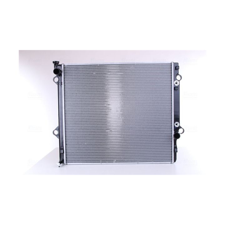 Radiatorius, variklio aušinimas NISSENS 64661