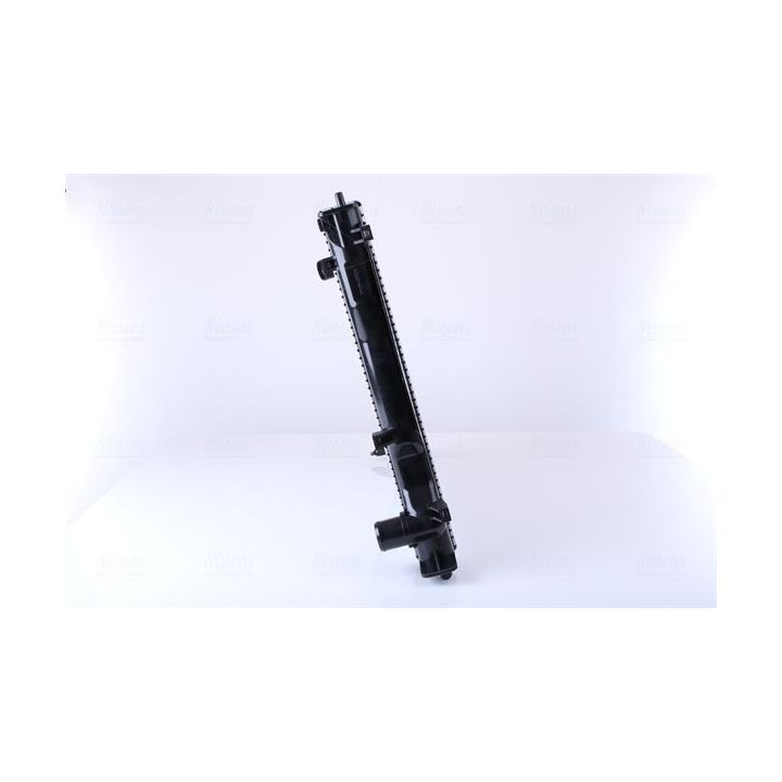 Radiatorius, variklio aušinimas NISSENS 646904