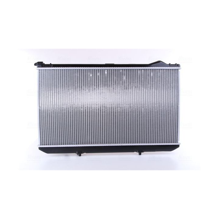 Radiatorius, variklio aušinimas NISSENS 64756